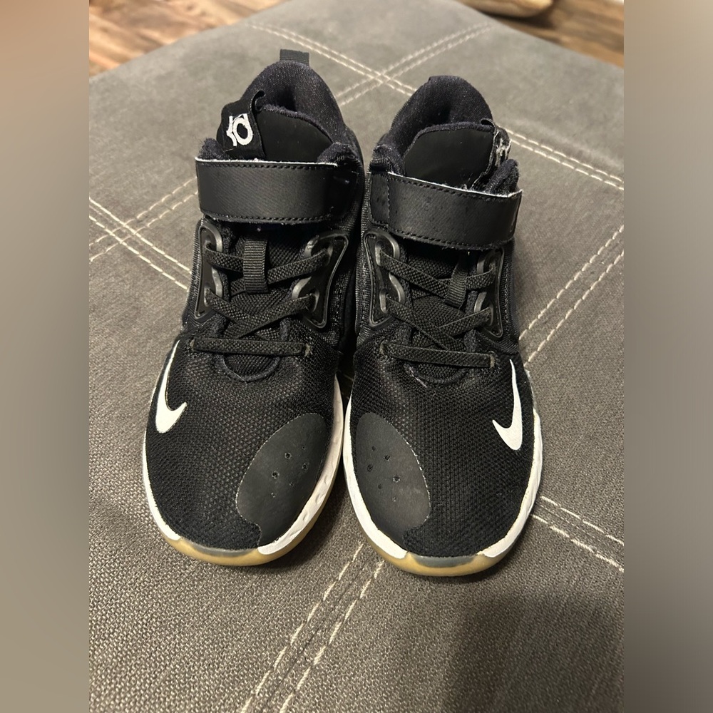 Nike KD Trey 5 VII Size 3Y